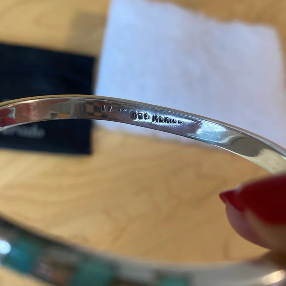 Silver bangle - Picture 4 of 13